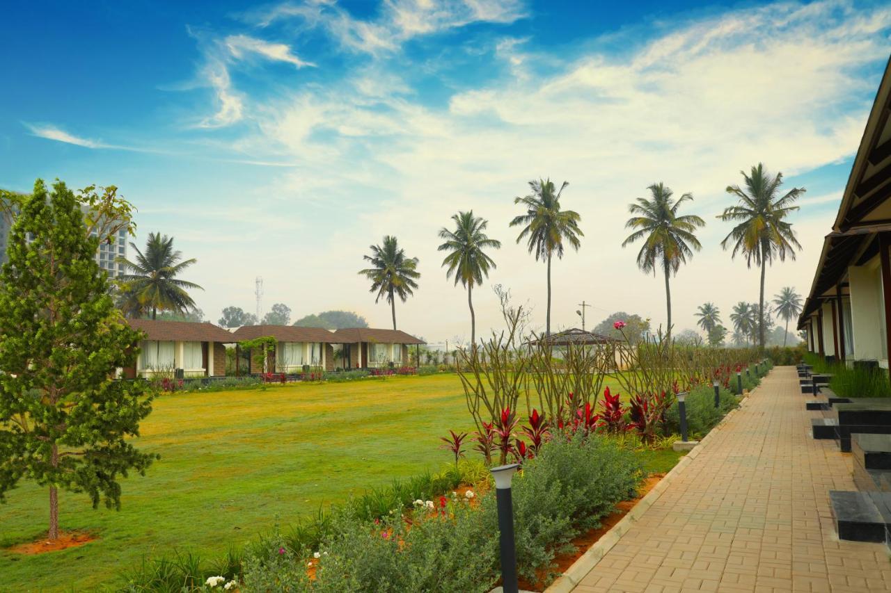 Veerdency Luxury Resort & Hotel Pure Veg Бангалор Екстериор снимка
